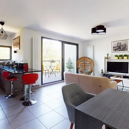 Orpi Green Lodge, Acces Rapide Hyper Centre De Lyon Apartmán Caluire-et-Cuire